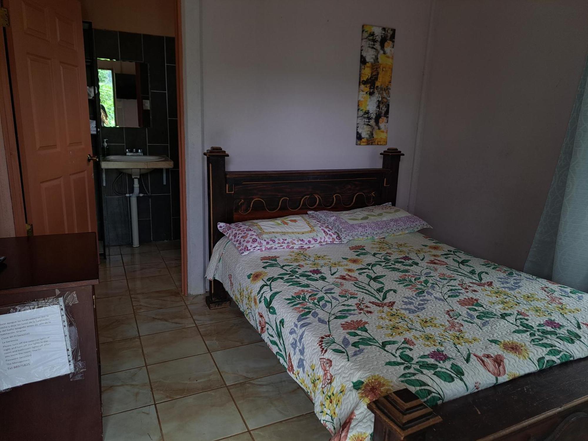 Hospedaje Luis & Ana Pejibaye Ruang foto